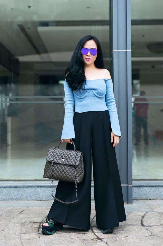 Phượng Chanel thường xuyên xuất hiện cùng các món đồ hiệu