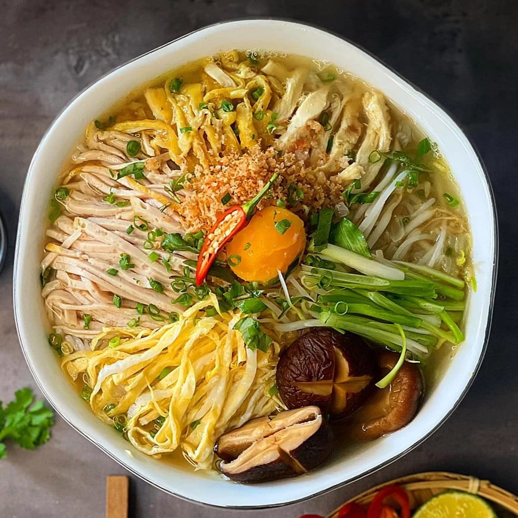 Vì sao đồ ăn Việt hầu như món nào cũng có hành lá?