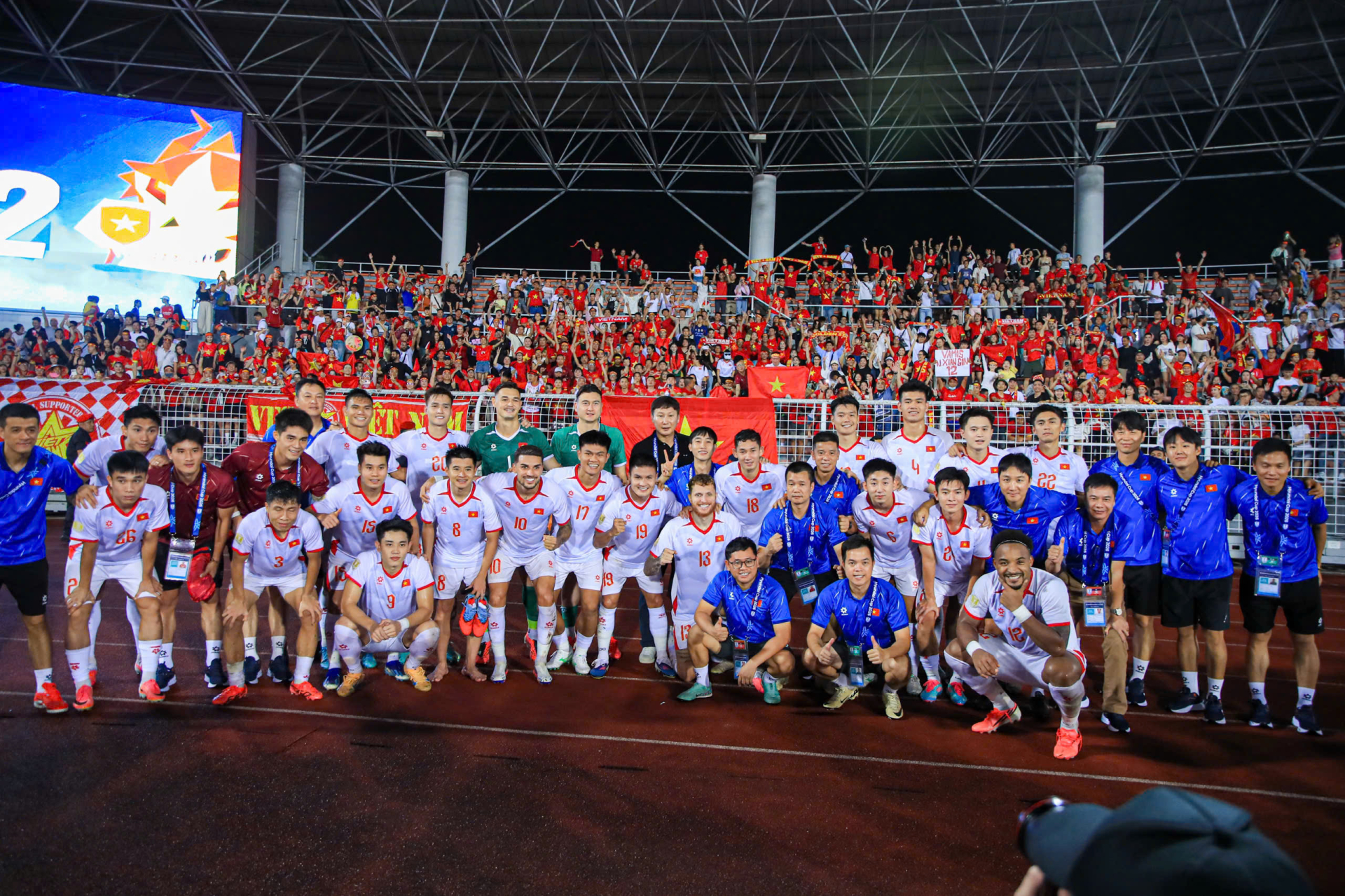 Chiến thắng thuyết phục 2-0 ngay trên sân khách trước Malaysia tại bán kết lượt đi ASEAN Cup 2026 đội tuyển Việt Nam đặt một tay vào tấm vé chung kết, tạo đà tâm lý tốt cho trận lượt về ngày 19/6 trên sân Mỹ Đình