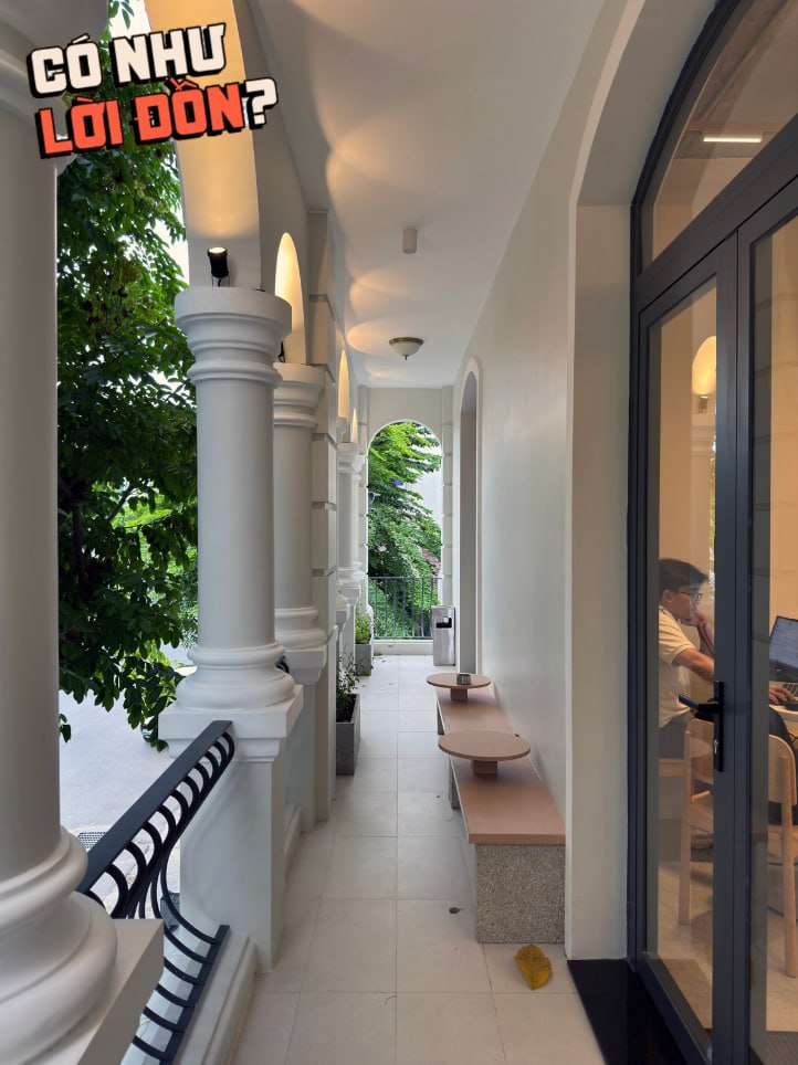 Vì sao Every Half Bến Vân Đồn lại tối giản đến vậy dù nằm trong mặt bằng di sản 100 tuổi tuyệt đẹp?