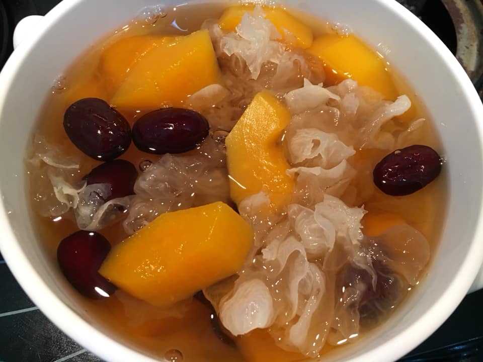 Vì sao gọi là chè phân gà?