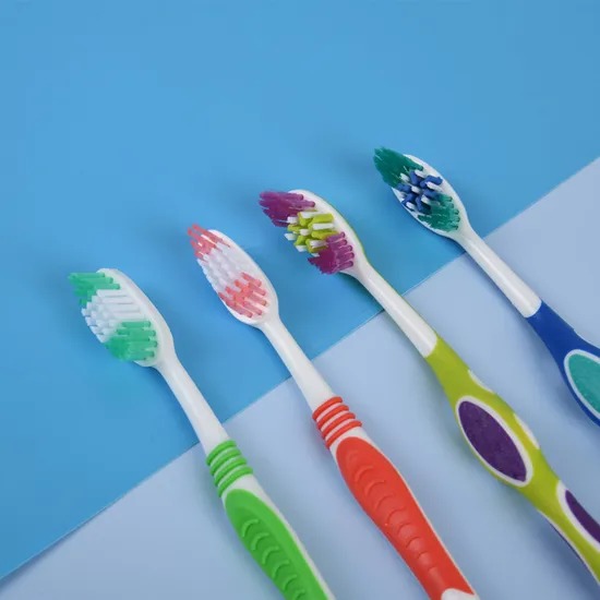 Dùng bàn chải nhựa suốt 10 năm, tôi ân hận ngay giây đầu tiên thử thứ này