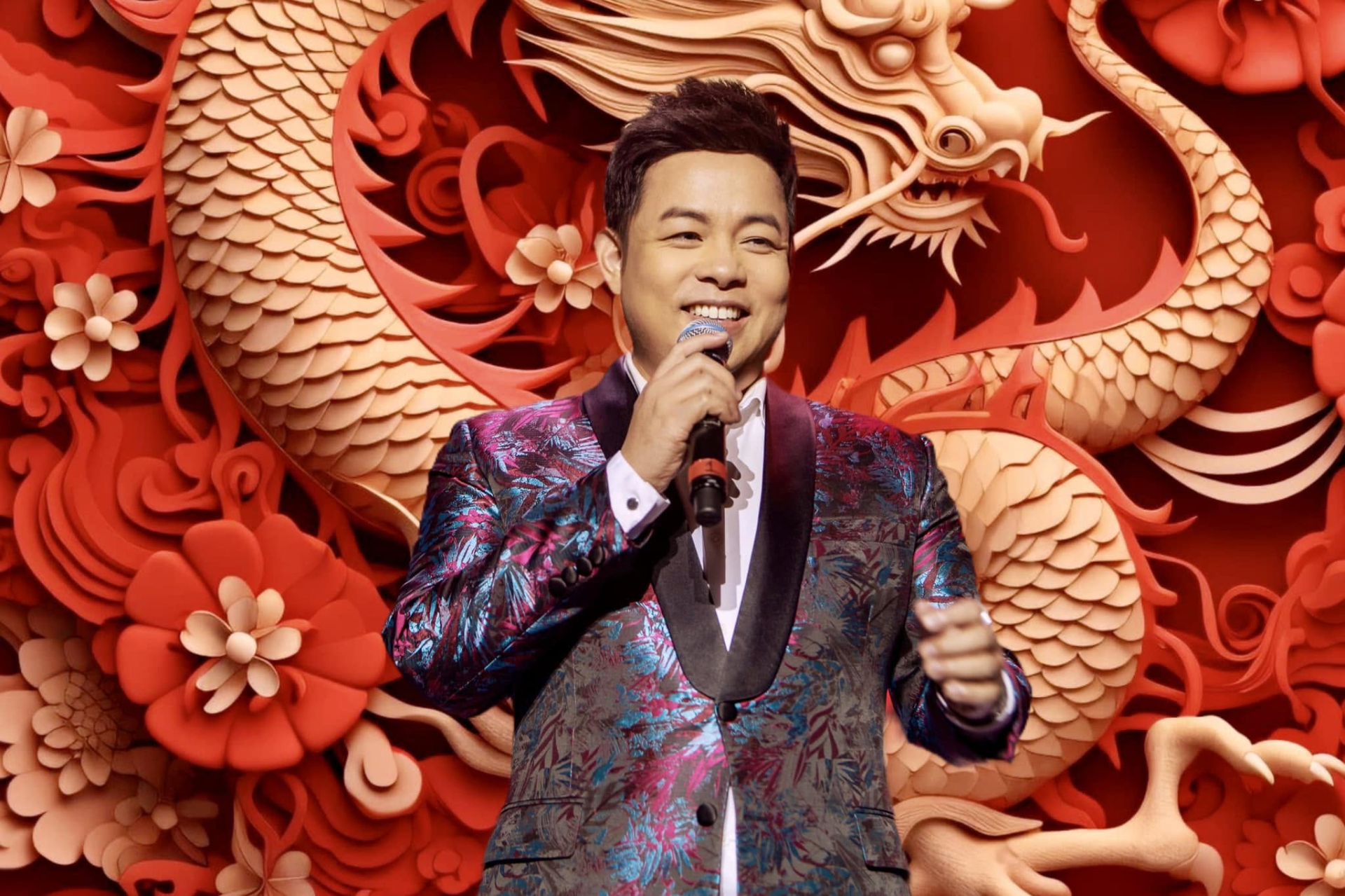 Những năm gần đây, Quang Lê thường xuyên di chuyển giữa Mỹ và Việt Nam để chạy show
