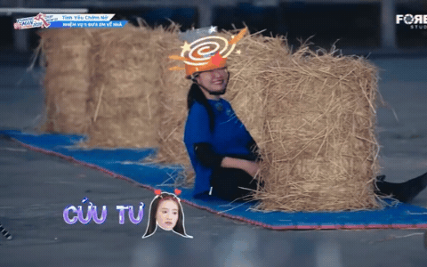 Quang Trung lo lắng khi thấy Lan Ngọc ngã mạnh 