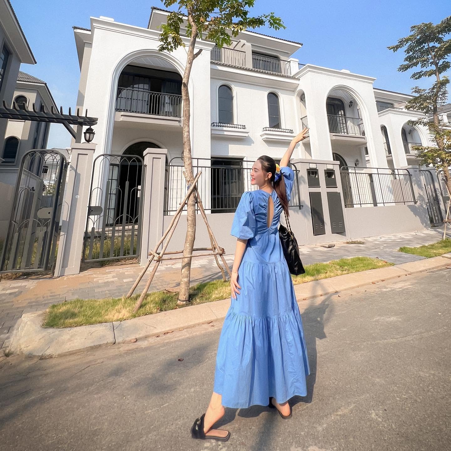 Minh Hằng tậu căn biệt thự sau khi kết hôn, cuộc sống vô cùng xa hoa