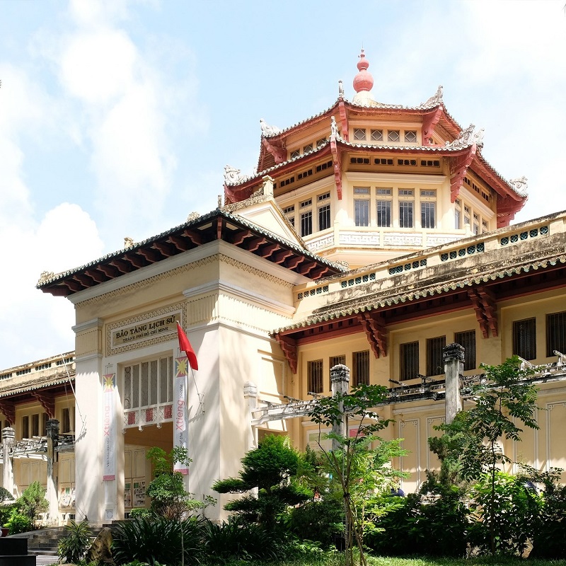 Xem pháo hoa xong rồi làm gì? 7 triển lãm miễn phí đang mở ở TP.HCM dịp 2/9, riêng một nơi đã có 403 tác phẩm của 335 tác giả