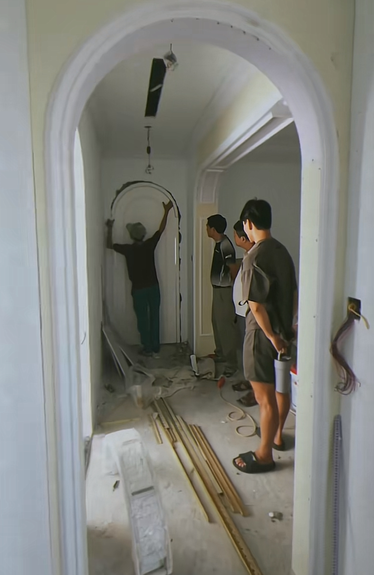 Bích Hạnh hé lộ căn nhà đang xây dựng (Ảnh: FBNV)
