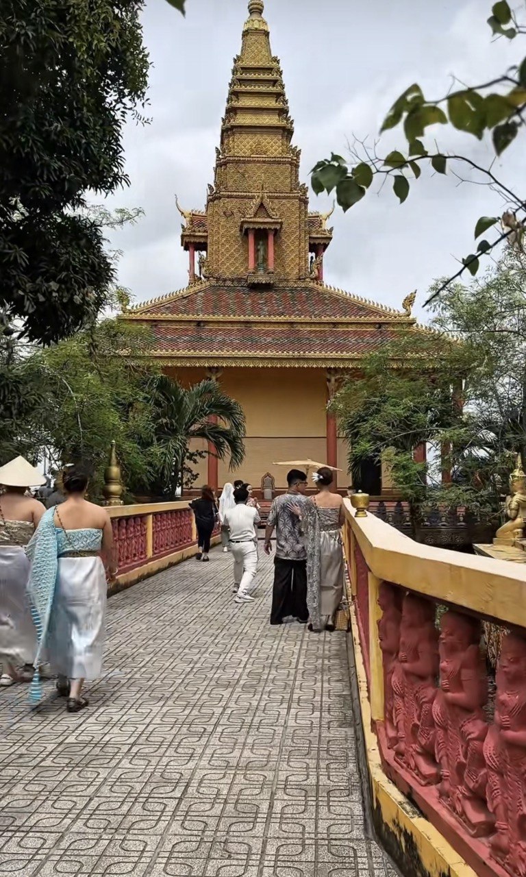 Đồi Chú Mừng, quán Cô Vui được cả miền Tây kéo đến dịp lễ nhưng chính quyền địa phương vừa khuyến cáo nên tránh, vì sao?