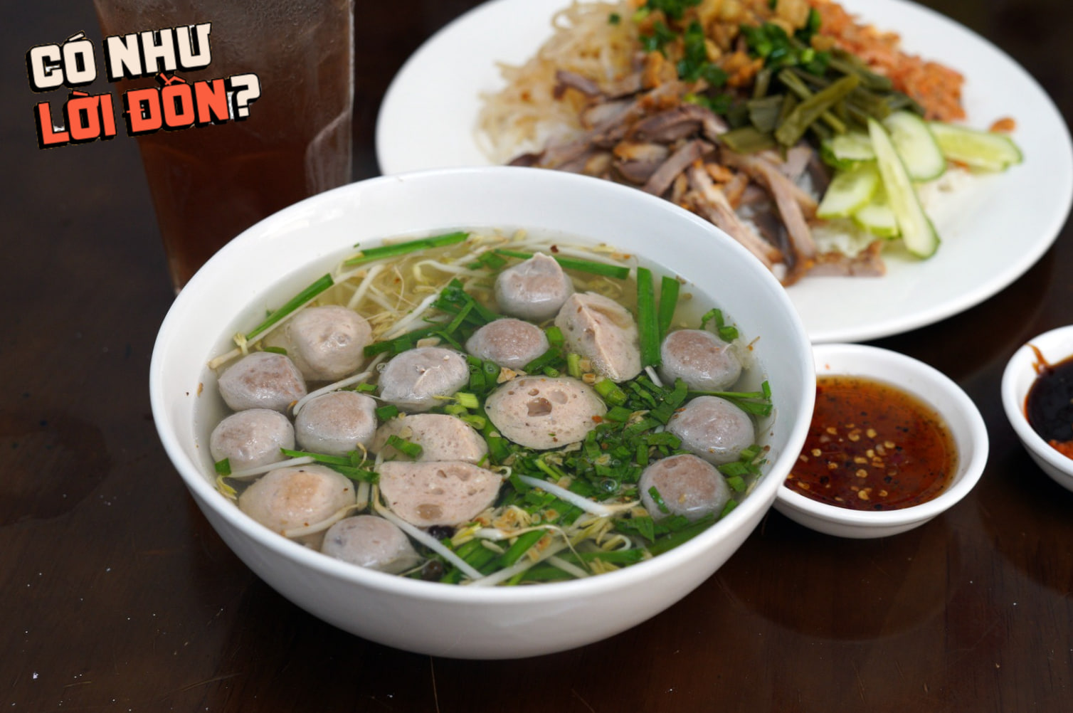 Đĩa cơm tấm không có lấy một miếng sườn nướng, ăn thử mới hiểu vì sao nhiều bạn trẻ ở TP.HCM lần lượt tìm đến