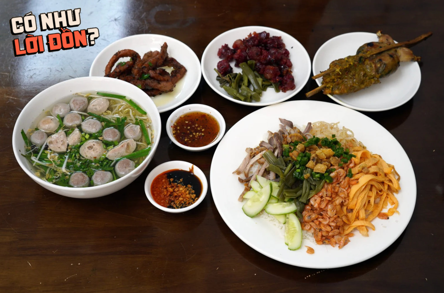 Đĩa cơm tấm không có lấy một miếng sườn nướng, ăn thử mới hiểu vì sao nhiều bạn trẻ ở TP.HCM lần lượt tìm đến
