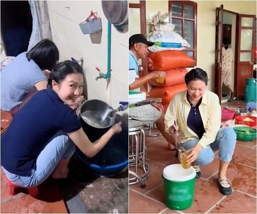 Những lần Doãn Hải My về quê, tất bật vào bếp (Ảnh: TTNV)
