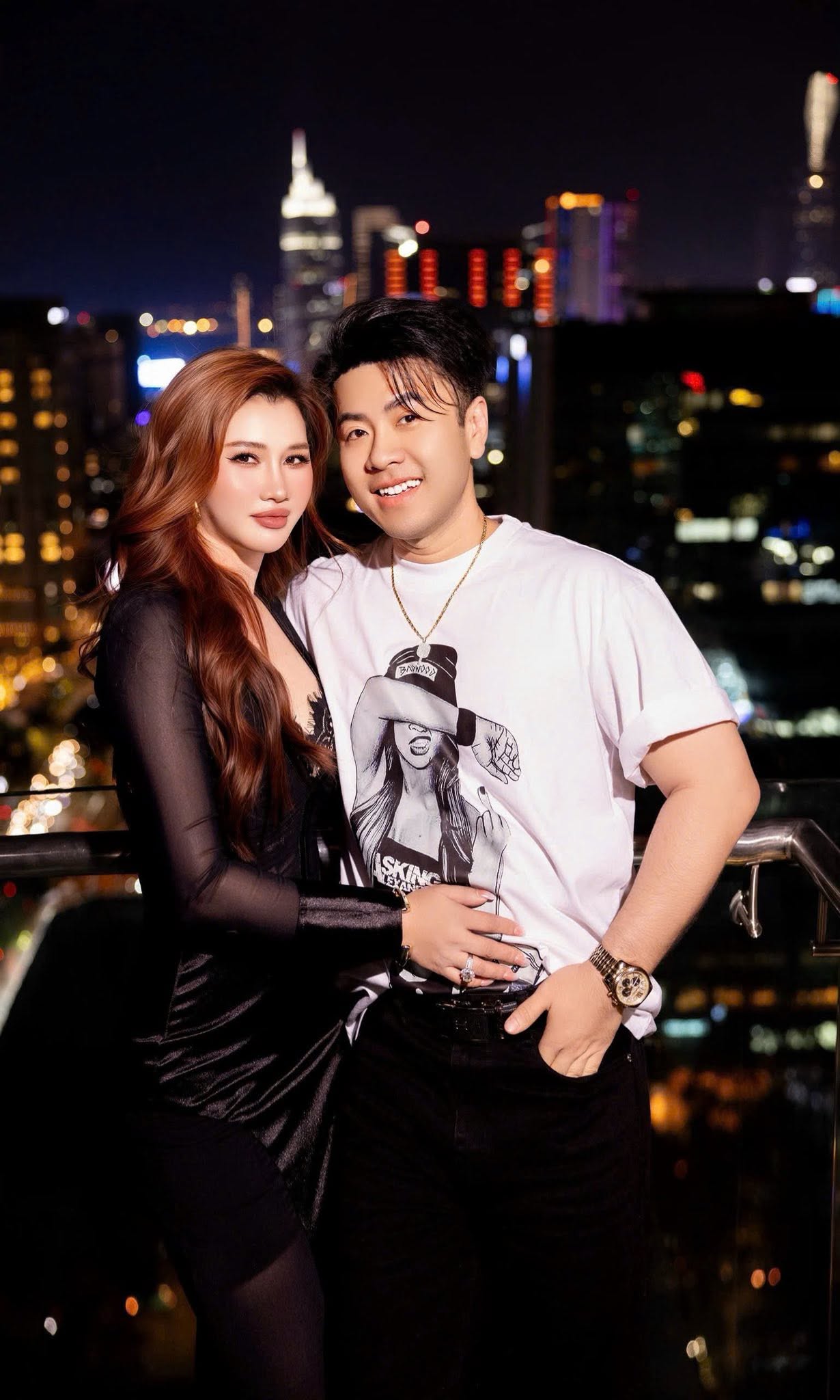 Akira Phan cho biết do có sự đồng điệu nên cả hai chỉ tìm hiểu thời gian ngắn để đi đến quyết định hôn nhân