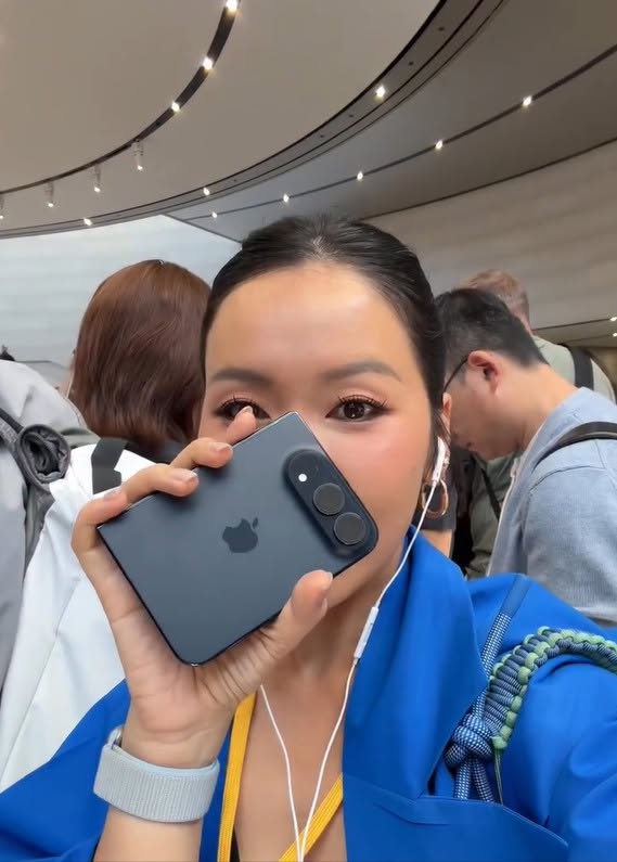 An Phương là một trong những người Việt đầu tiên trải nghiệm iPhone Duo ngay tại Apple Park