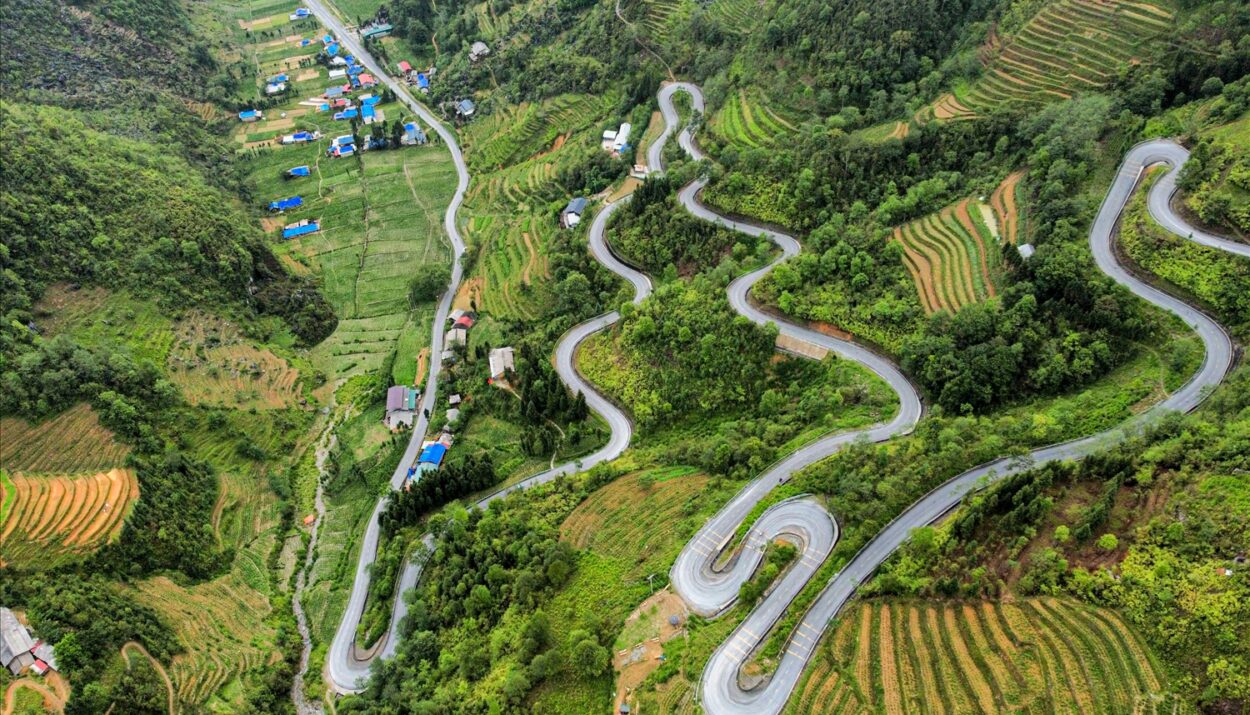 Phát hiện dân tộc hơn 15.000 người ở Việt Nam ăn Tết vào tháng Bảy âm lịch, sở hữu ruộng bậc thang top 51 điểm đến đẹp nhất thế giới