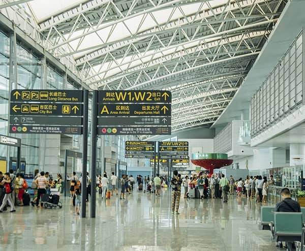 Vì sao vé máy bay đến Việt Nam tháng 9 lại rẻ đến vậy?
