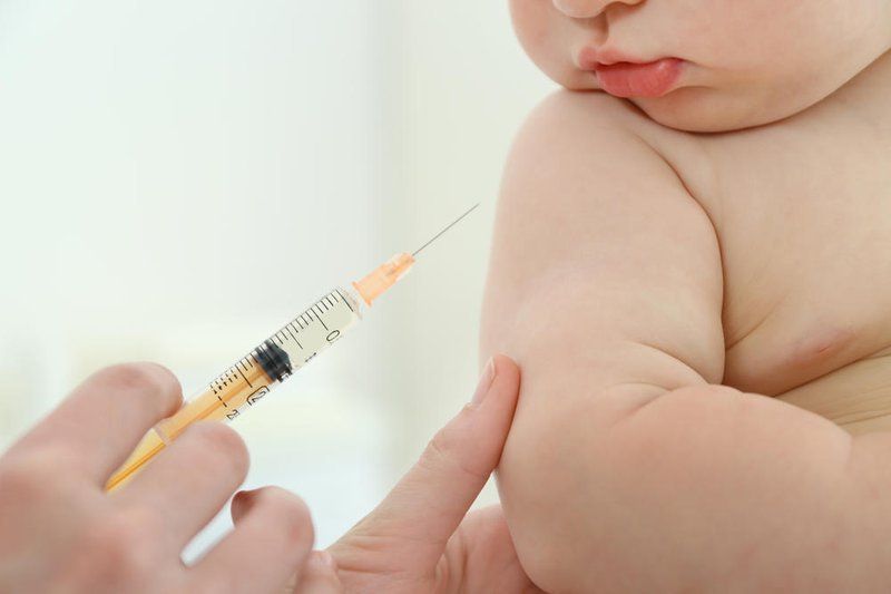 Vaccine mới đạt hiệu lực bảo vệ lên đến 96,8% đối với bệnh tay chân miệng do EV71 (Ảnh minh họa)