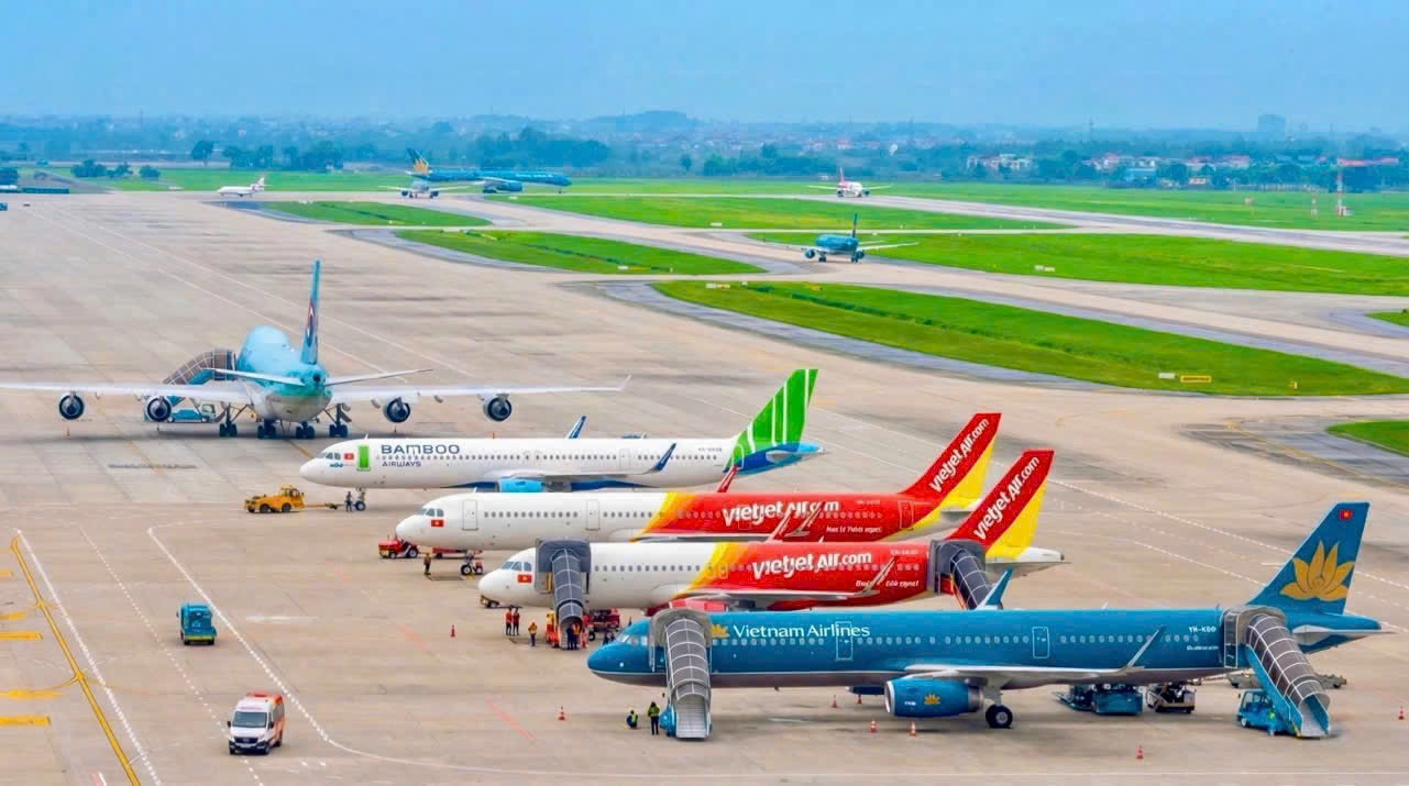 Vì sao vé máy bay đến Việt Nam tháng 9 lại rẻ đến vậy?