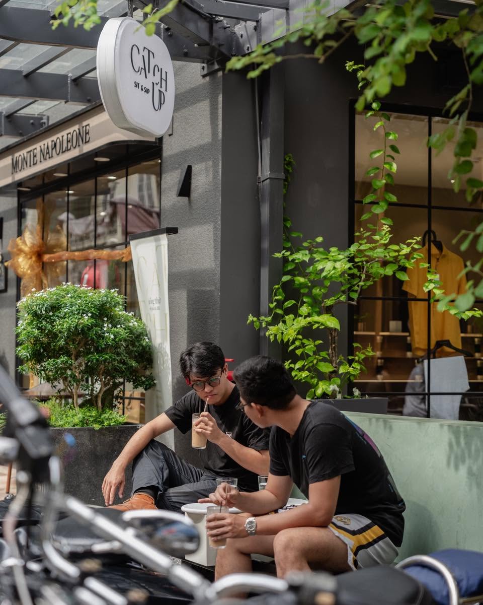 Khu phố ở TP.HCM lọt top 12 chất nhất thế giới: Vỏn vẹn 1,23 km² tận 24 quán cà phê, có ngôi chợ 400 gian hàng vừa tròn 100 tuổi