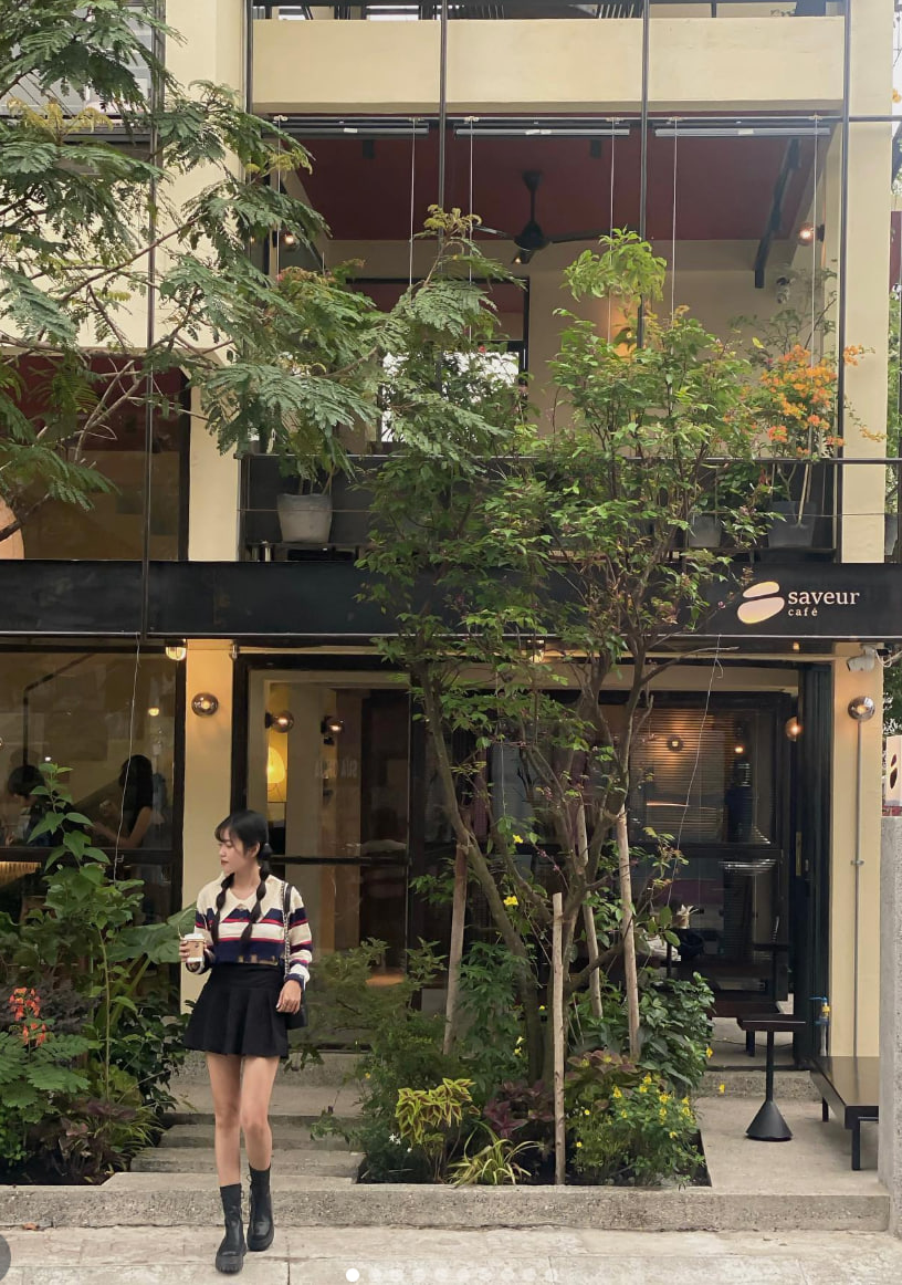 Khu phố ở TP.HCM lọt top 12 chất nhất thế giới: Vỏn vẹn 1,23 km² tận 24 quán cà phê, có ngôi chợ 400 gian hàng vừa tròn 100 tuổi