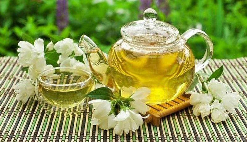 Thực hư trà sữa, nước khoáng hoa sữa gây sốt tại Hà Nội, uống vào thực khách liền “bất ngờ”
