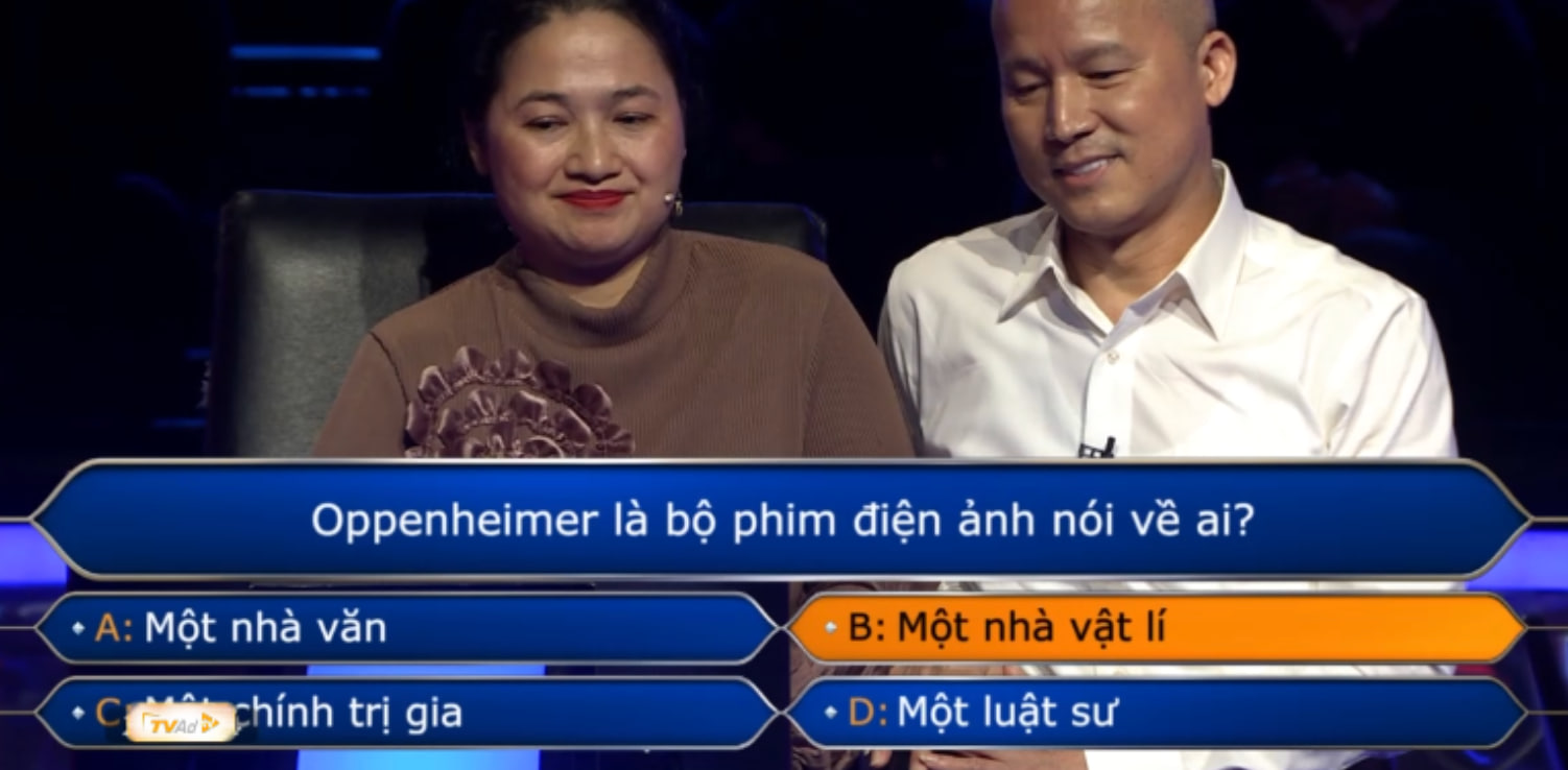 Câu hỏi Ai Là Triệu Phú khiến ai đi máy bay cũng giật mình: “Nước mắm hay dầu tràm mới là hàng hóa nguy hiểm?”