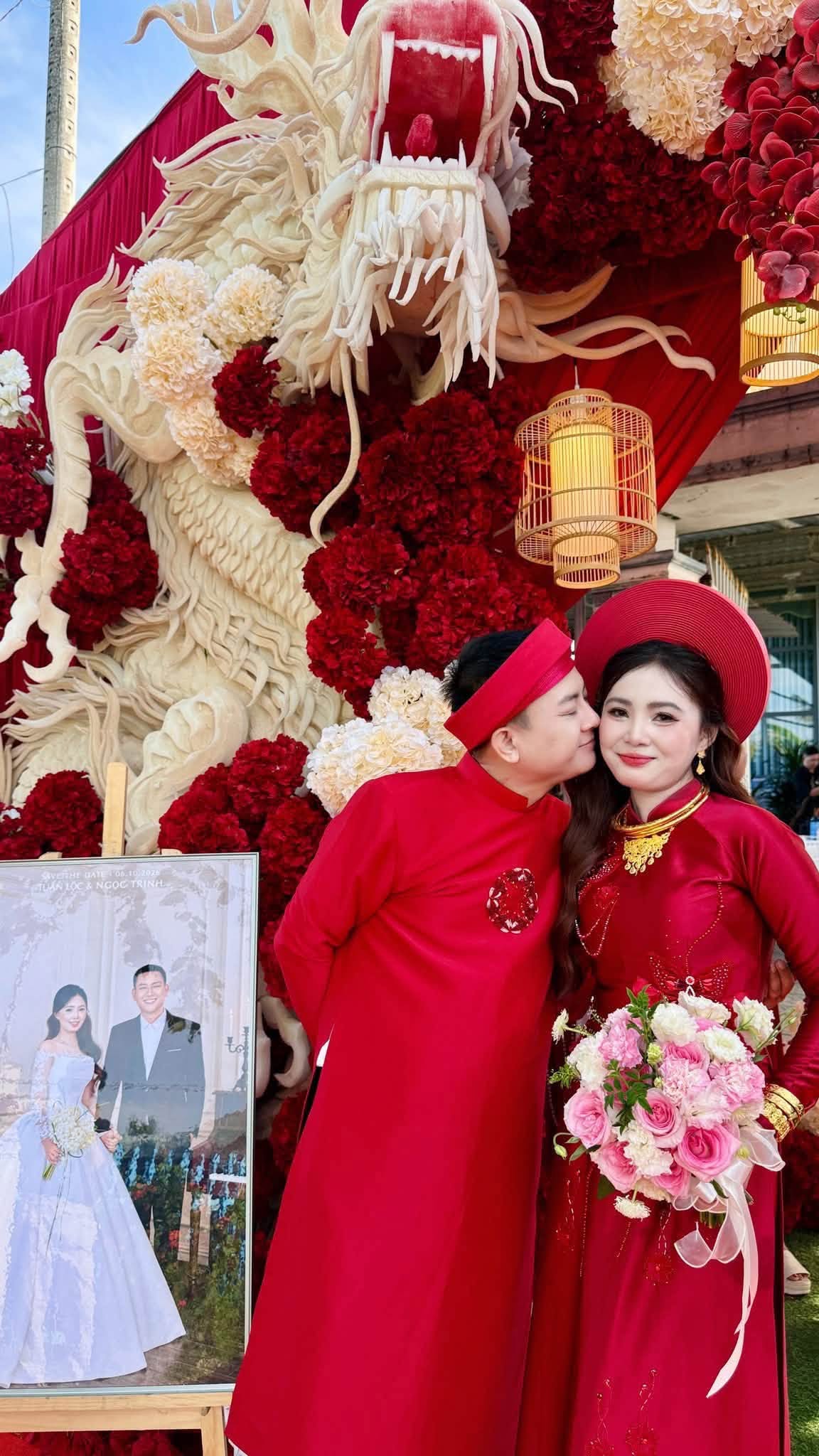 Sau đám cưới với Hoài Lâm, cuộc sống của Ngọc Trinh được nhiều người quan tâm hơn