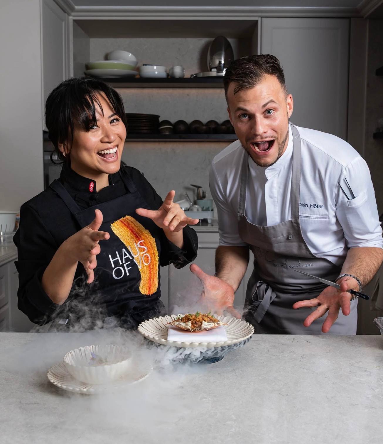 Trả tiền triệu để ăn tối với người lạ: Supper club là gì mà từ London, Dubai đến TP.HCM đều “cháy vé”?