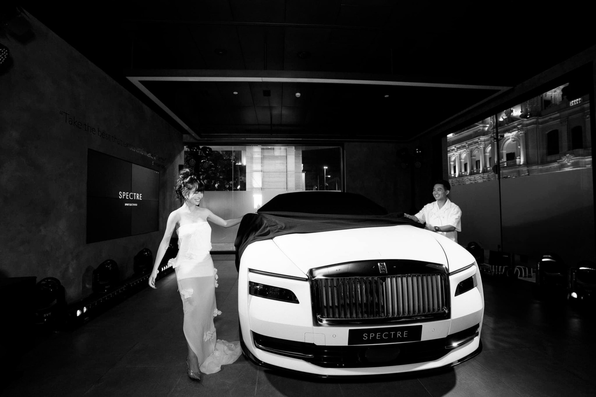 Mâm cơm của ái nữ nhà đại gia sở hữu Rolls-Royce Spectre đầu tiên Việt Nam