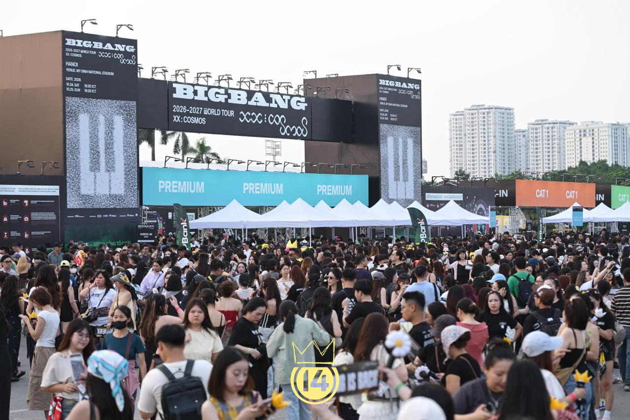 Concert của BIGBANG thuộc khuôn khổ World Tour XX: COSMOS tại Sân vận động Quốc gia Mỹ Đình (Hà Nội) thu hút khoảng 90.000 người tham dự