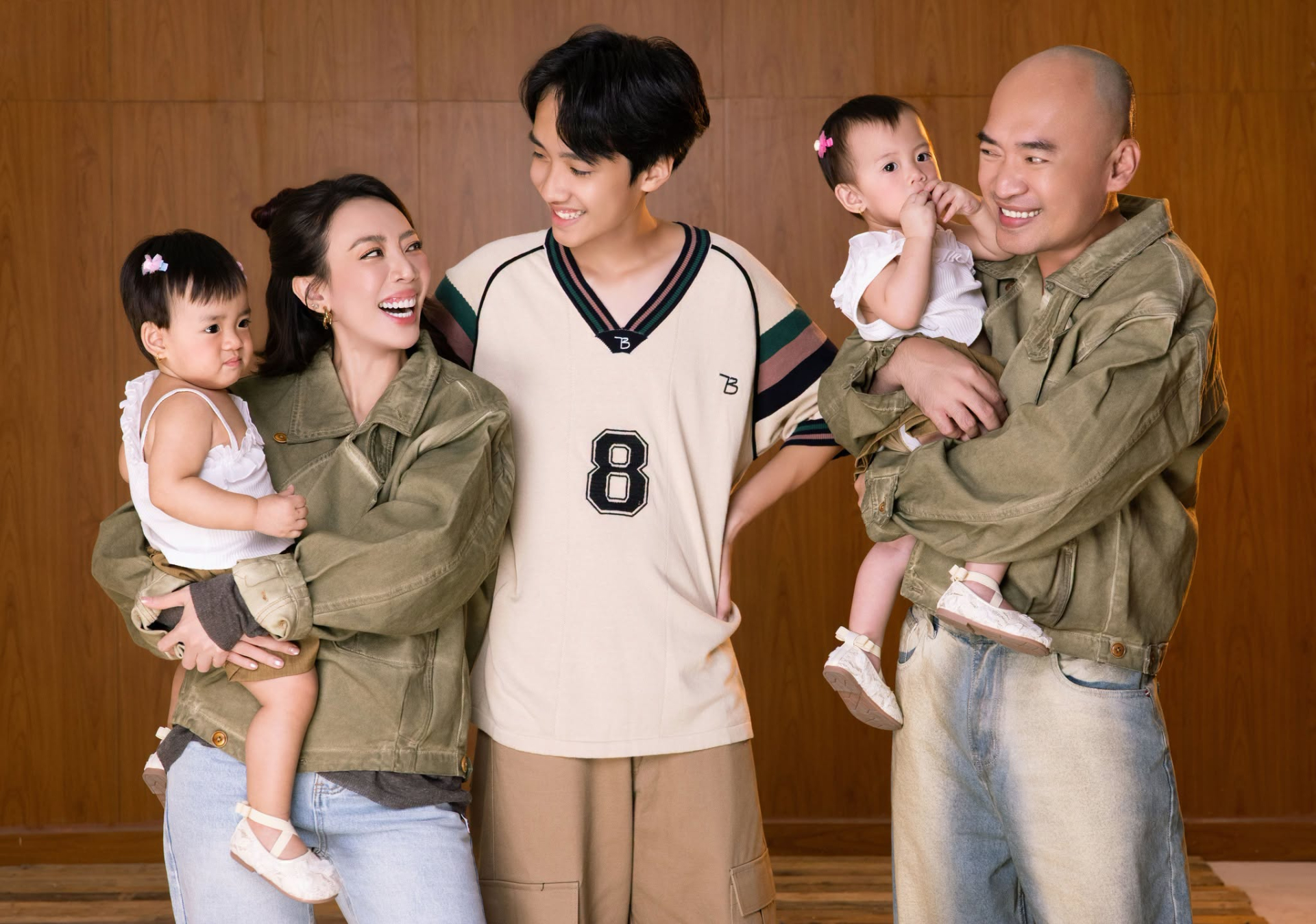 Tổ ấm viên mãn của Thu Trang và Tiến Luật