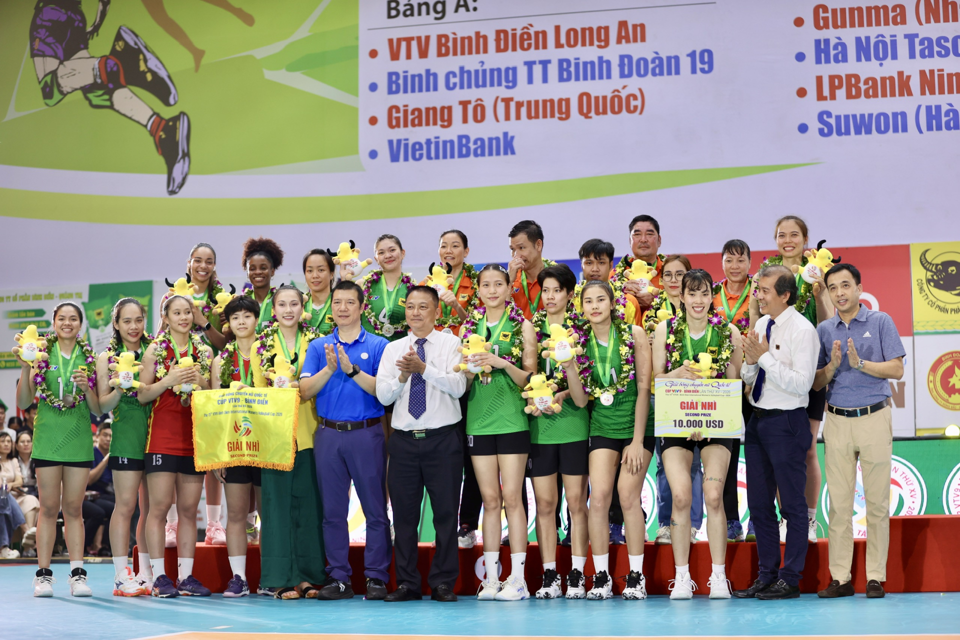 Đội chủ giải VTV Bình Điền Long An giành danh hiệu Á quân mùa Giải 2026.