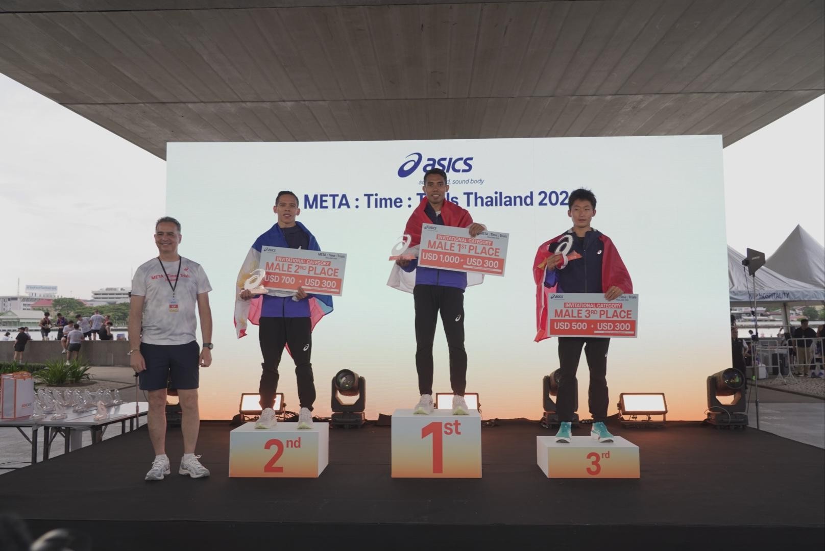 Ở hạng mục Mở rộng dành cho Nam, top 3 runner có thành tích tốt nhất thuộc về Kindu Tiruneh với thành tích 31:31, theo sau lần lượt là Somchot Kongdee và Dillon Lee