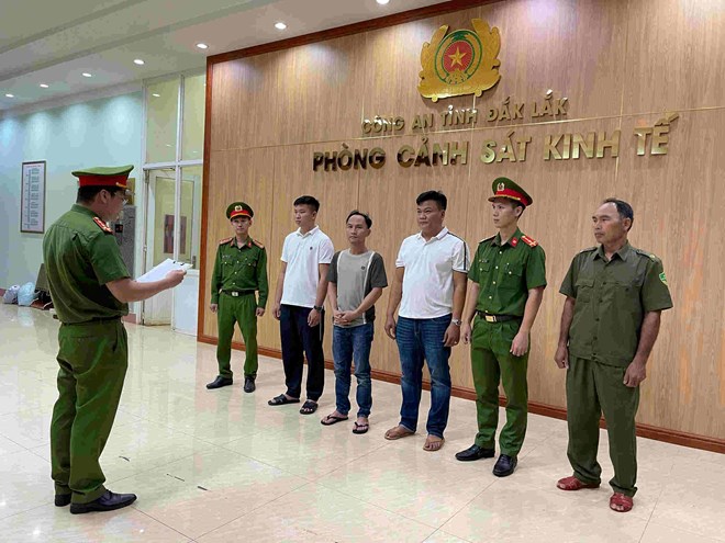 Cơ quan chức năng tỉnh Đắk Lắk khởi tố, xử lý nhóm đối tượng trong đường dây tuồn phân bón giả ra thị trường, thu lợi bất chính vào tháng 9.2026. Ảnh: Công an tỉnh Đắk Lắk