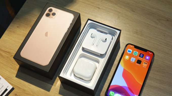 iPhone 11 Pro xách tay giảm 4 triệu đồng