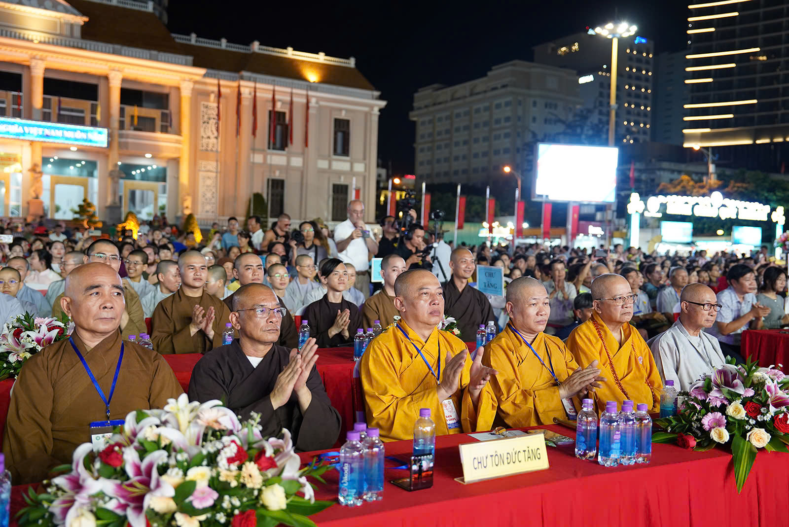 Chư Tôn đức Tăng, lãnh đạo Ban Trị sự GHPGVN tỉnh Khánh Hòa