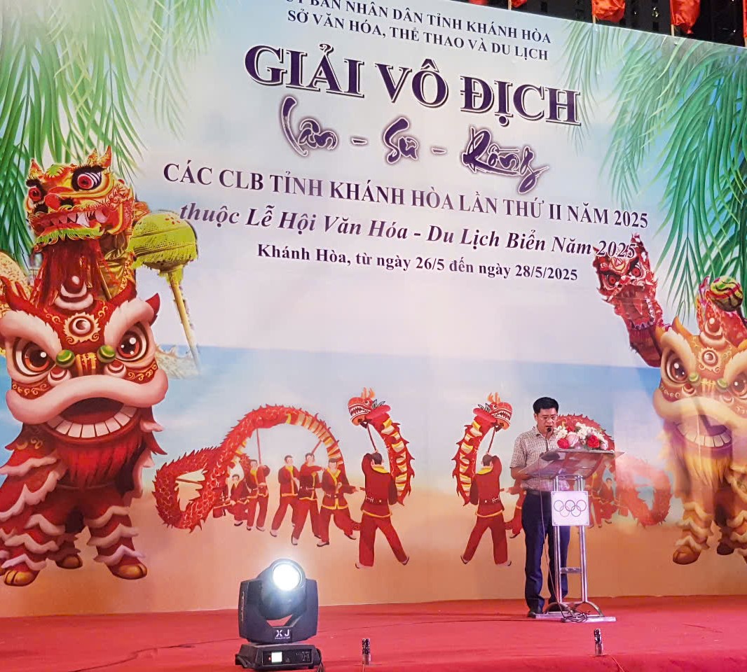 ông Lê Hùng Tâm- Giám đốc Trung tâm Dịch vụ thi đấu thể thao- Phó ban tổ chức Phát biểu khai mạc