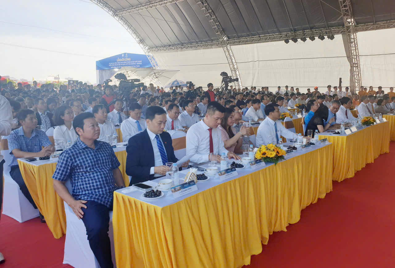 Trên 500 đại biểu tham dự lễ khởi công Dự án Khu đô thị hỗn hợp TP.Nha Trang