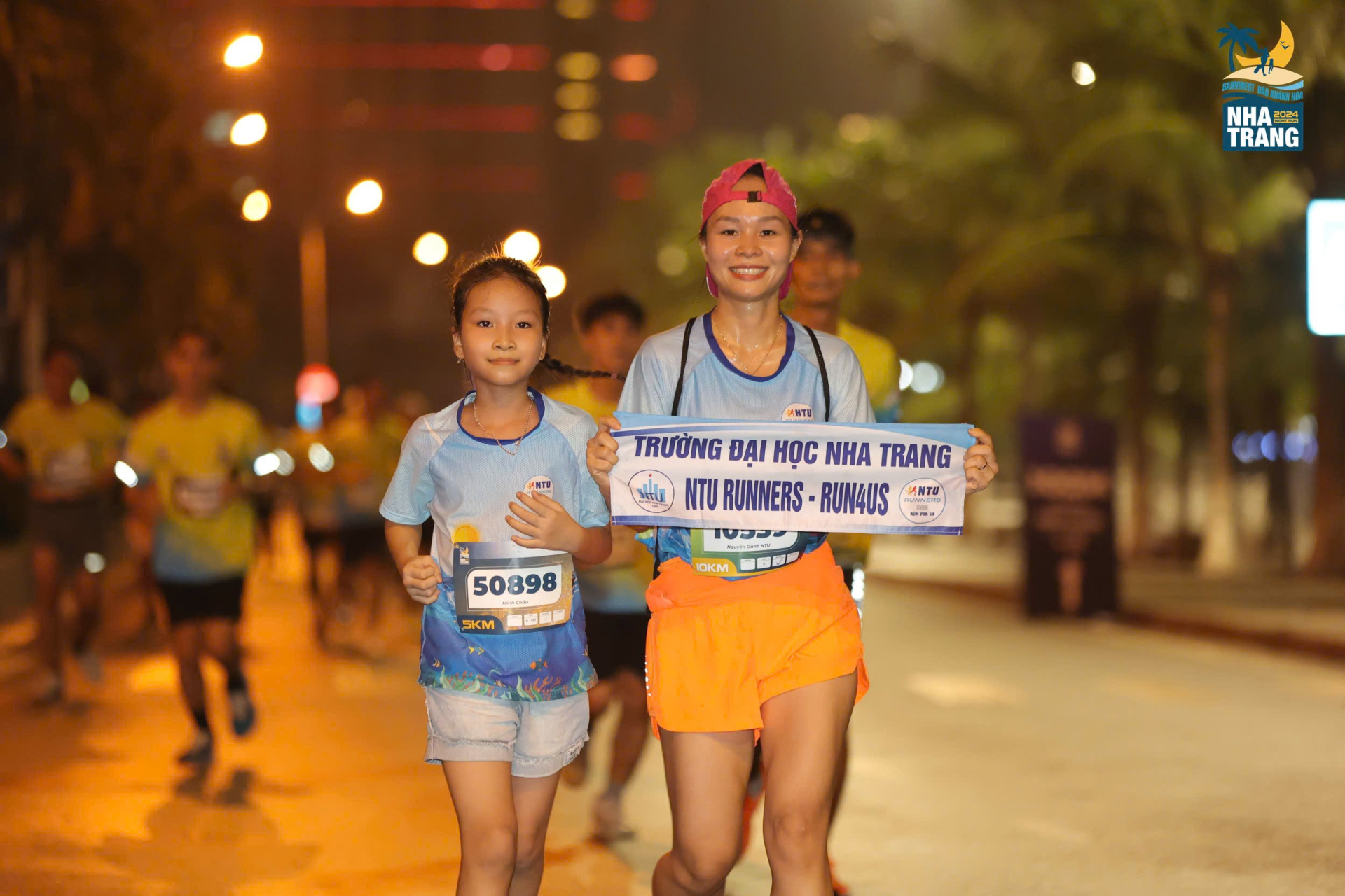Mẹ con runner tham dự Marathon Libera Nha Trang 2025