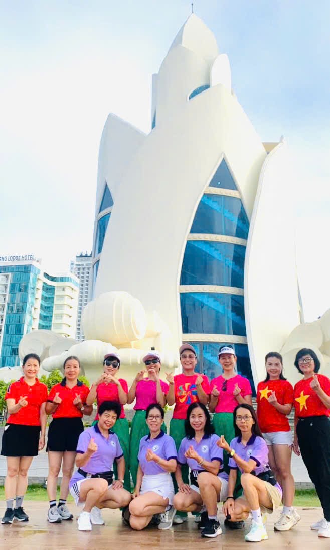Phát động rèn luyện sức khỏe để cống hiến hiệu quả cho xã hội của Chi hội Nữ Trí thức Khánh Hòa