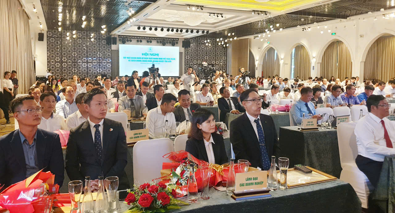 Trên 300 doanh nhân, doanh nghiệp tiêu biểu hoạt động tại Khánh Hòa tham dự Hội nghị