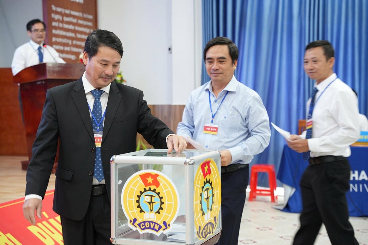 Đại hội bầu BCH nhiệm kỳ mới
