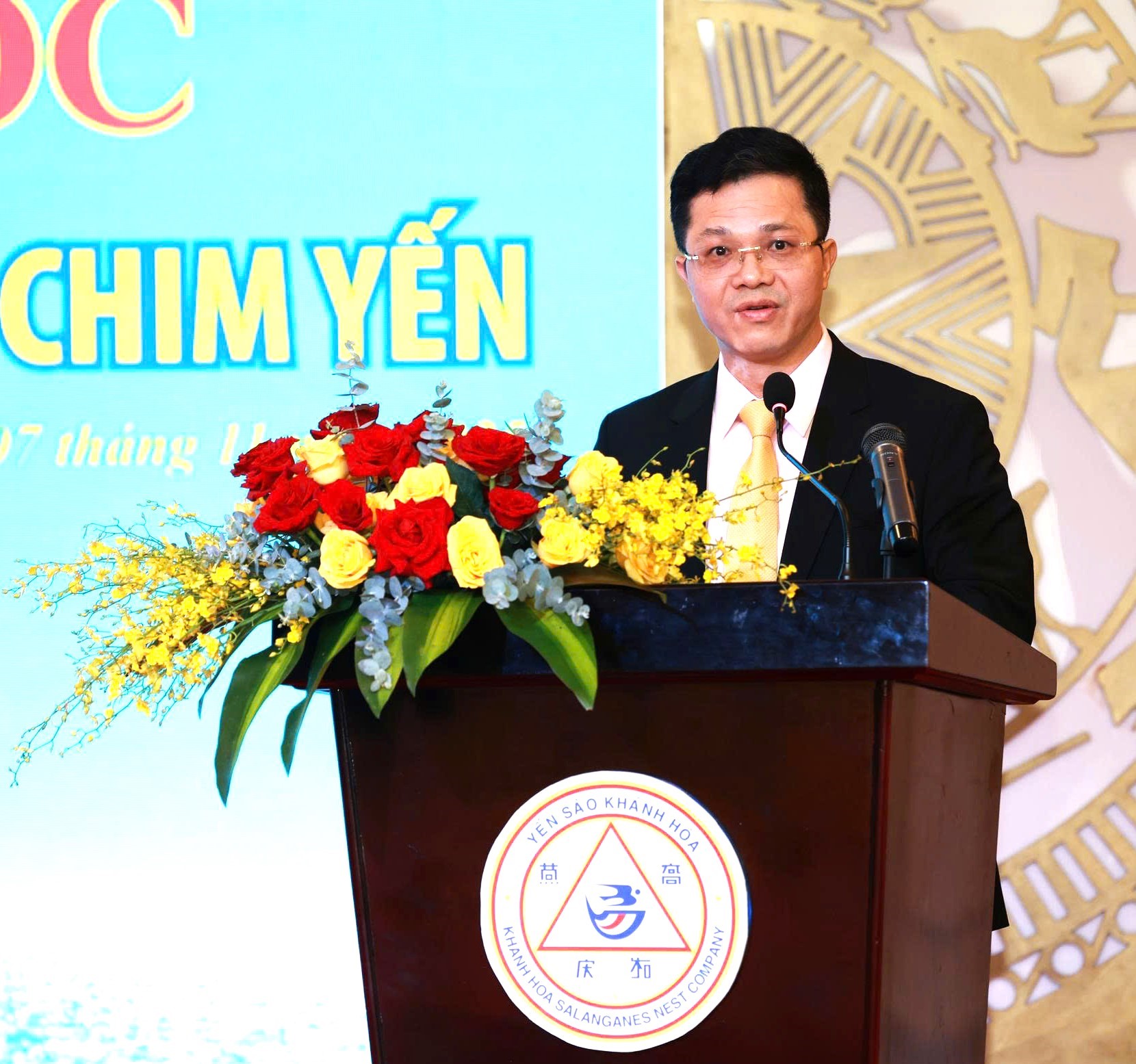 TS. Nguyễn Văn Long Vụ Trưởng Vụ Khoa học và Công nghệ - Bộ Nông nghiệp và Môi trường phát biểu chào mừng hội thảo