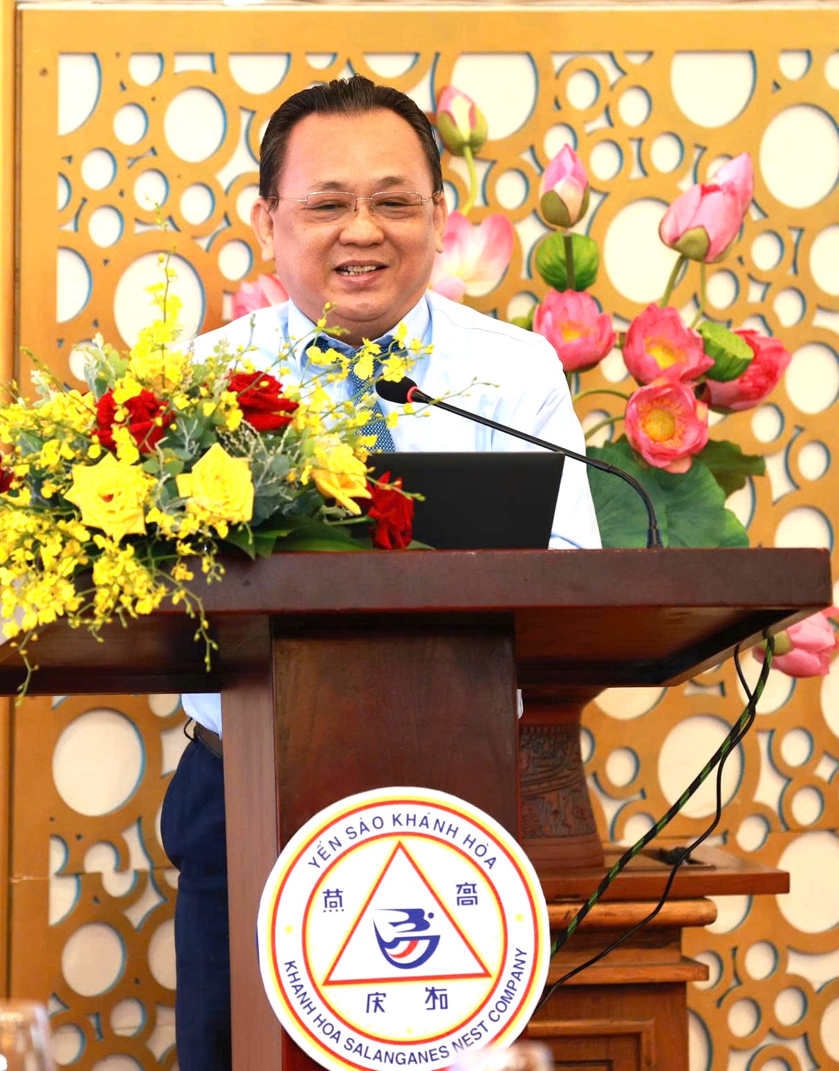 Ths.Lê Hữu Hoàng, Nguyên Phó Chủ tịch UBND tỉnh Khánh Hòa nói về đề tài Cơ sở khoa học và thực tiễn phát triển bền vững nghề nuôi chim yến Việt Nam 