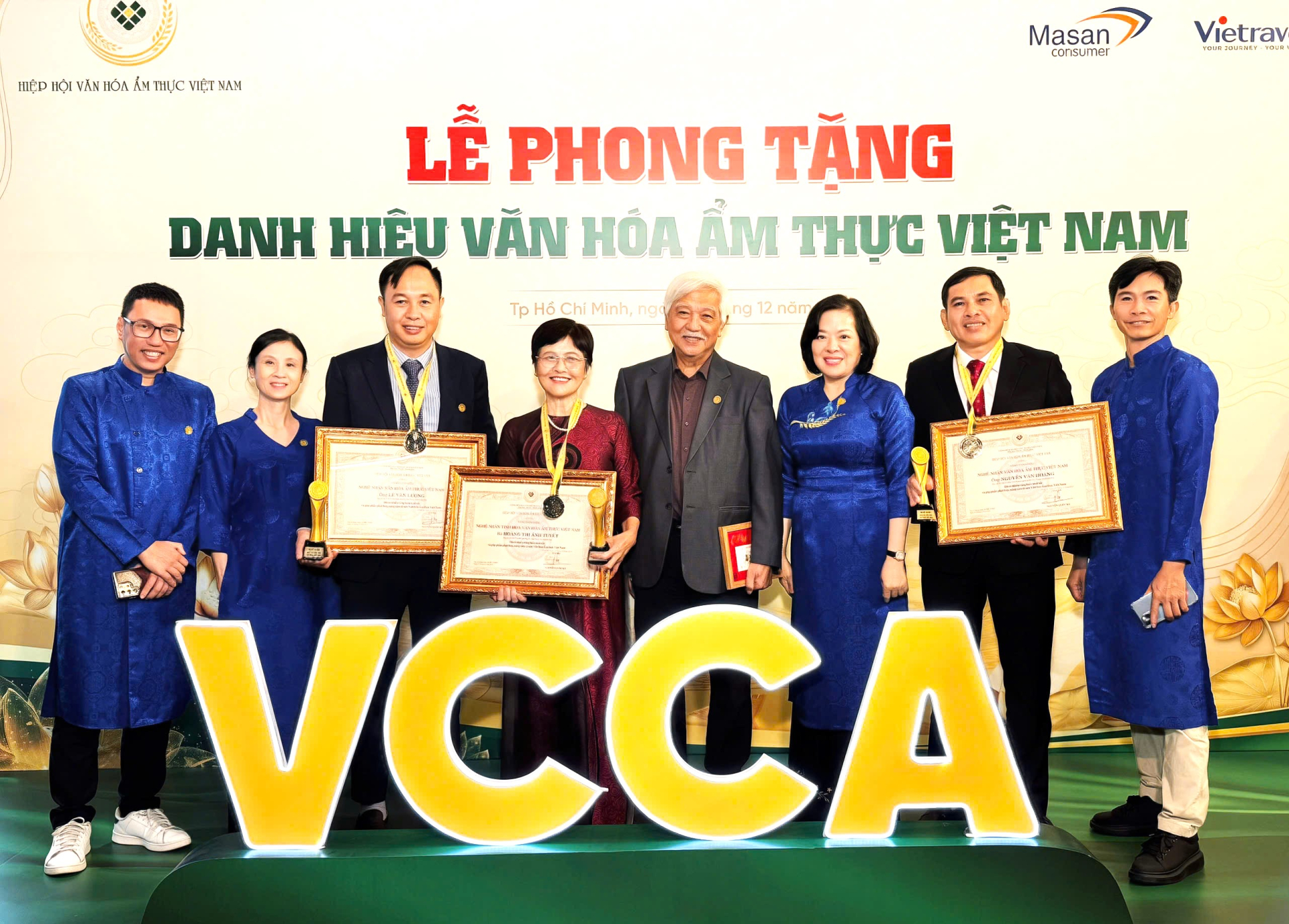 3 hội viên tiêu biểu của KCCA được phong tặng danh hiệu Van hóa Ẩm thực Việt Nam