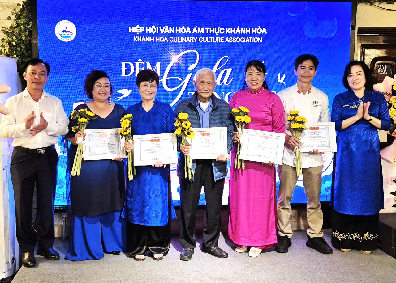 KCCA tổ chức trao Bằng khen cho hội viên xuất sắc năm 2025