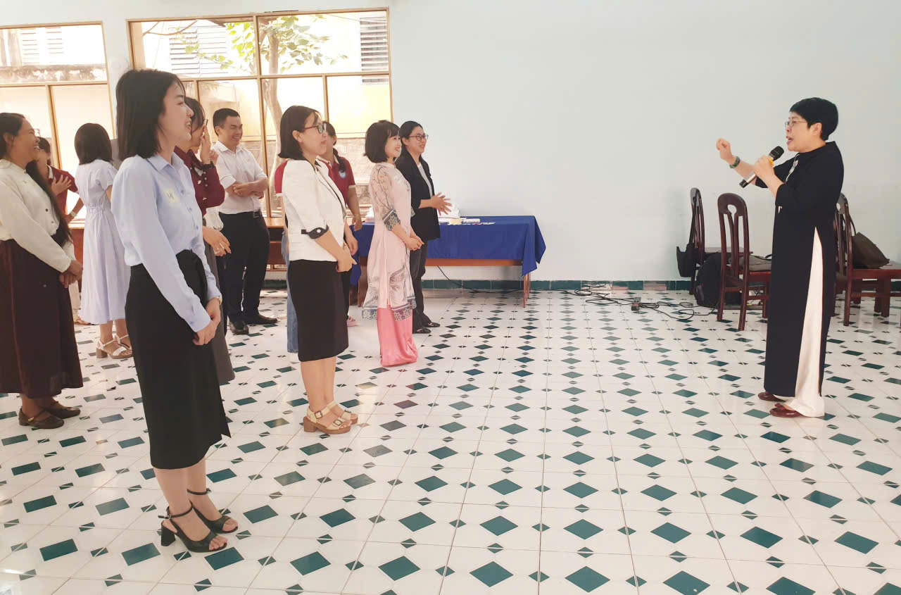 Hầu hết học viên là những giảng viên NTU đều phấn khích tham gia lớp tập huấn