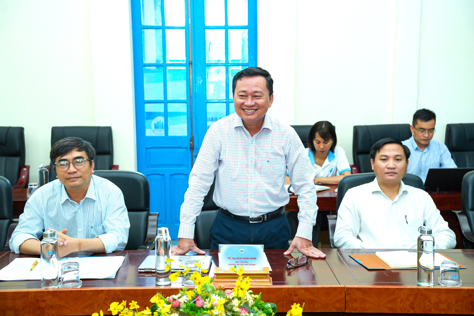 TS.Quách Hòai Nam, Hiệu trưởng NTU vui vẻ với các hợp tác phát triển của cả hai