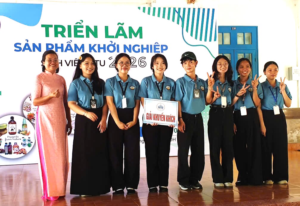 Gần 800 sinh viên tham gia cuộc thi ý tưởng và triển lãm sản phẩm khởi nghiệp
