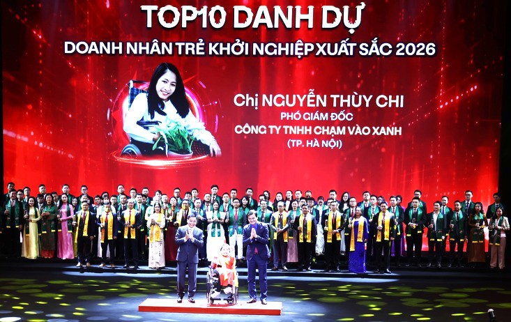 DNT khởi nghiệp xuất sắc danh dự Nguyễn Thùy Chi - Phó Giám đốc Công ty TNHH Chạm Vào Xanh