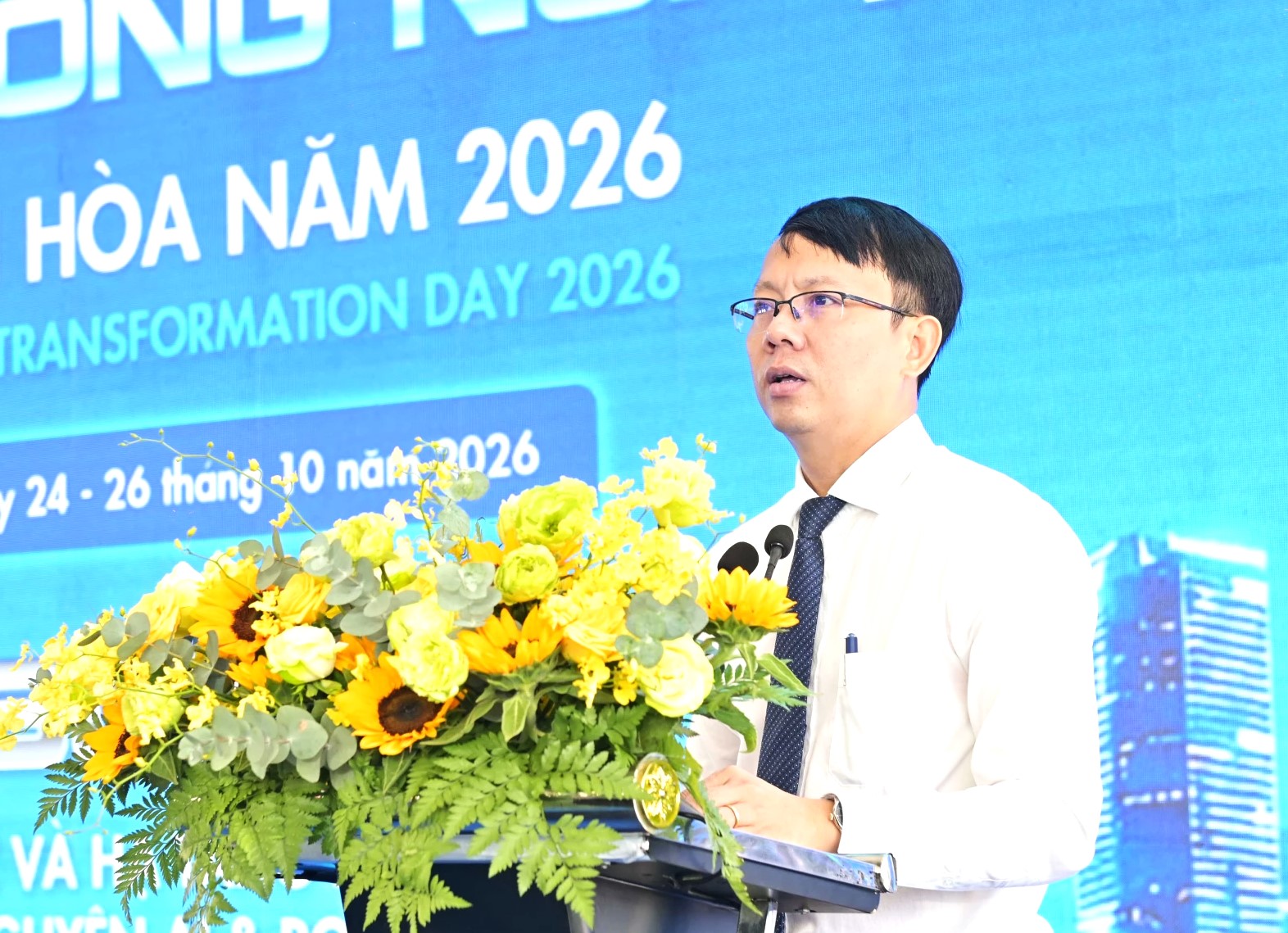 Ông Nguyễn Thanh Hà, Phó Chủ tịch tỉnh phát biểu tại lễ khai mạc ngày hội.